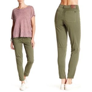 Lucky Brand The Cargo Pant Olive Green Size 2/26